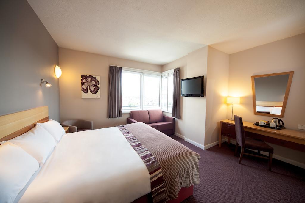 Superior Double Room,1208679532:JPEG